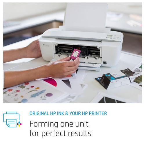 HP 300 Tri-color Original Ink Cartridge HP 300 Tri-color Original Ink Cartridge